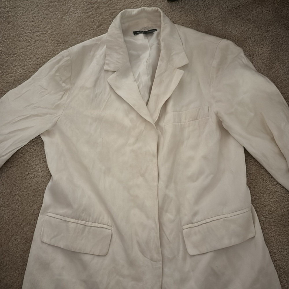 Vince cotton 3 button blazer. 42% cotton